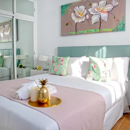 Pueblo Evita Premium Apart-hotel Benalmádena
