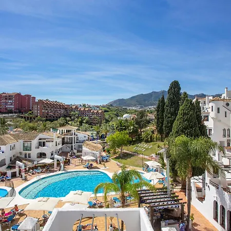 Apart-hotel Pueblo Evita Premium *