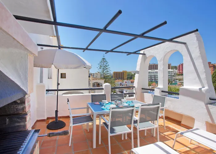 Aparthotel Pueblo Evita Premium Benalmádena