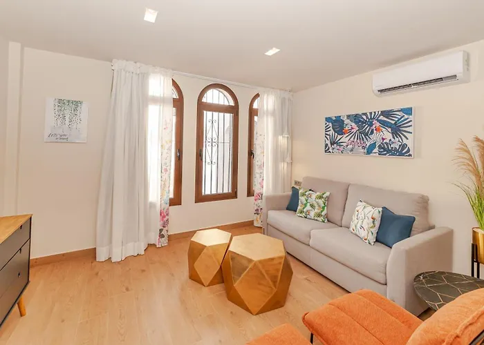 Aparthotel Pueblo Evita Premium 3*